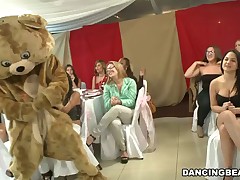 Dick-Sucking Orgy For The Bride To Be