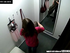 Beautiful Czech Teen Snooped in Changing Room!